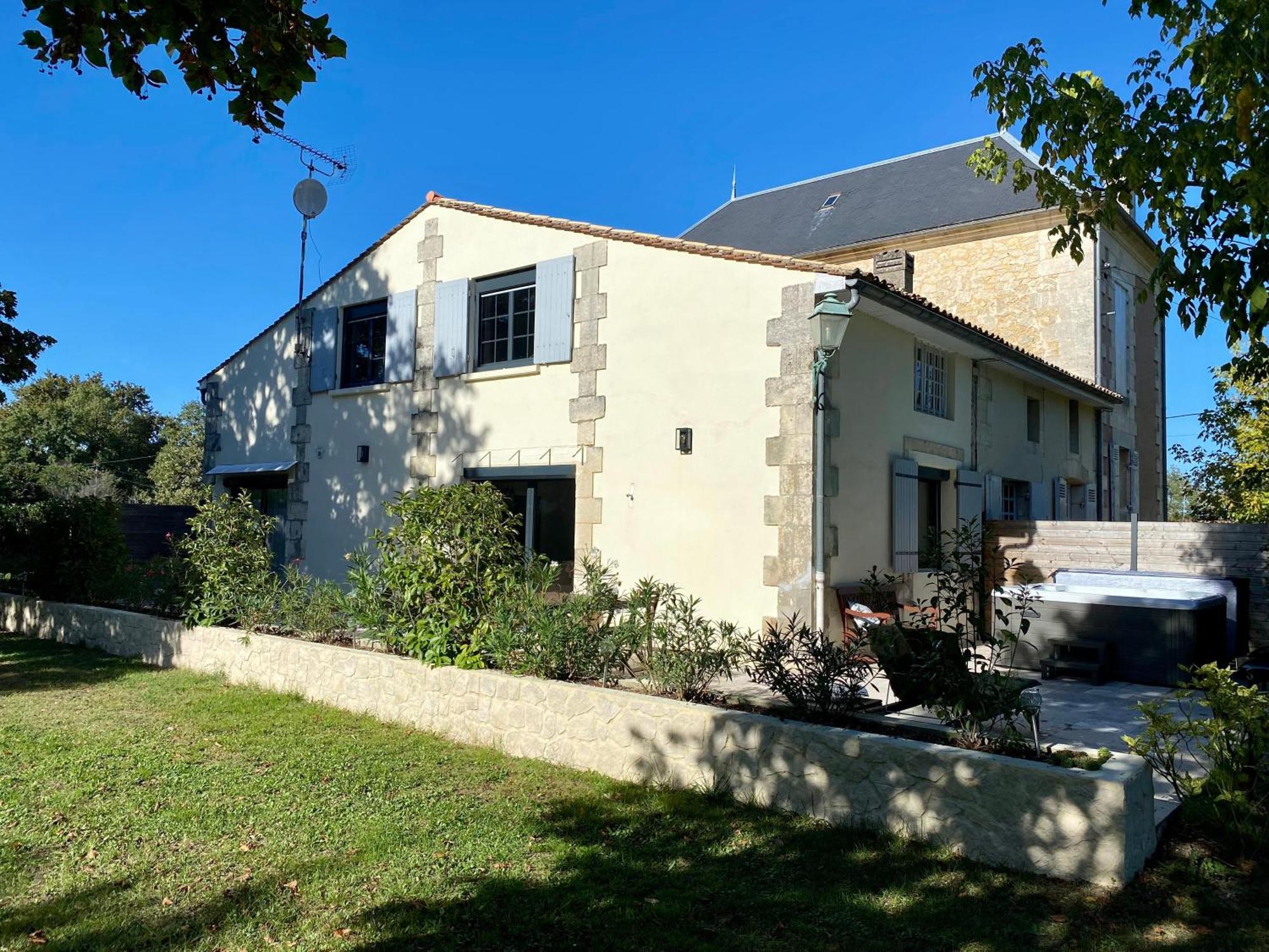 La Maison Du Champ De Beaumont Galgon 외부 사진