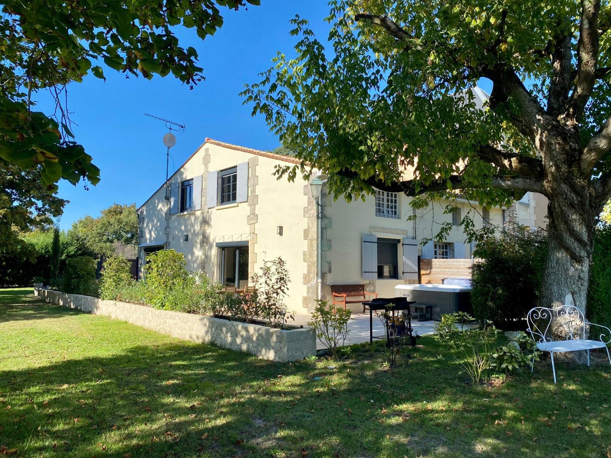 La Maison Du Champ De Beaumont Galgon 외부 사진